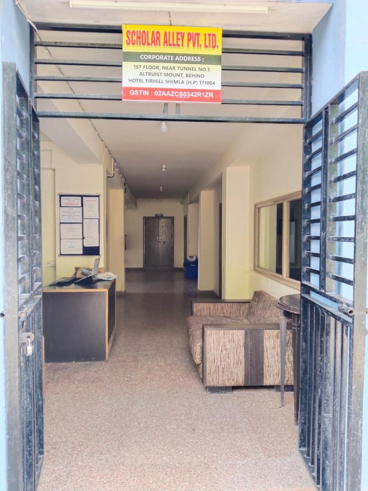 Abuzz Oxfordcaps Chanakya Hostel Солан Экстерьер фото